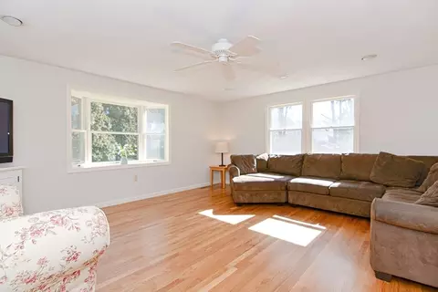 Living - 20 Glenmere Cir, Reading, MA 01867 photo 1 of 4