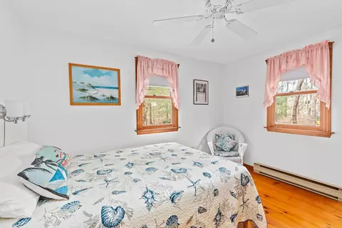 Bedroom - 335 Oak Leaf Rd, Eastham, MA 02642 photo 2 of 6