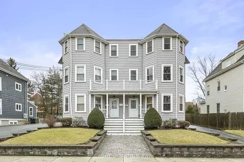 40 Royal St #2, Watertown, MA 02472
