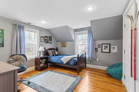 Bedroom - 71 Washington Ave, Needham, MA 02492 photo 3 of 6