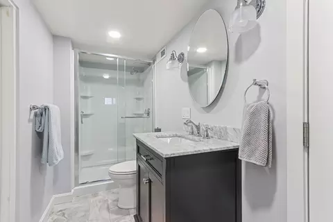 Bath - 71 Washington Ave, Needham, MA 02492 photo 7 of 7