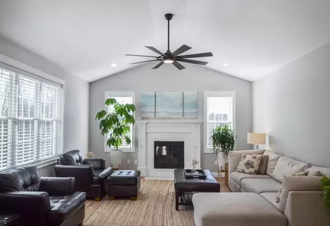 Living - 19 Pollard Rd, Berlin, MA 01503 photo 2 of 3