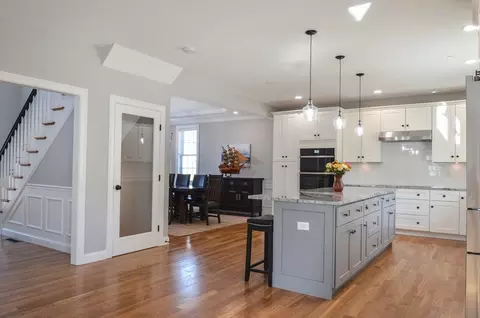 Entry Way - 19 Pollard Rd, Berlin, MA 01503 photo 1 of 4