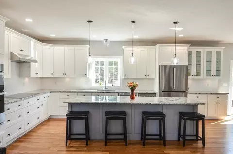 Kitchen - 19 Pollard Rd, Berlin, MA 01503 photo 2 of 3