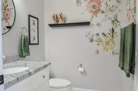 Bath - 19 Pollard Rd, Berlin, MA 01503 photo 1 of 5