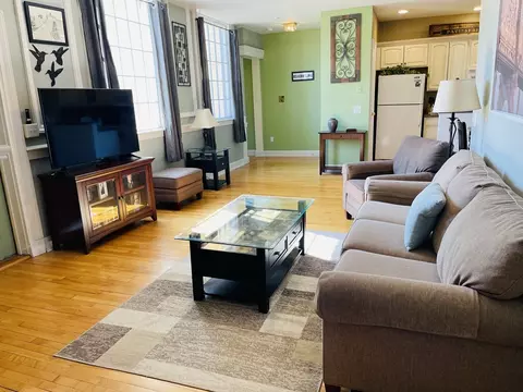 542 Walnut St #C, Fall River, MA 02720 photo 4