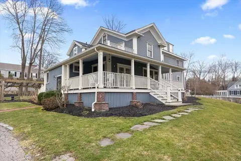 71 Lincoln St, Hingham, MA 02043 photo 3
