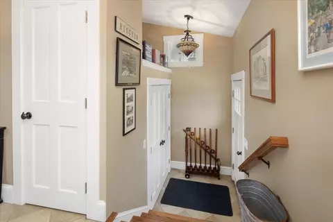 71 Lincoln St, Hingham, MA 02043 photo 5