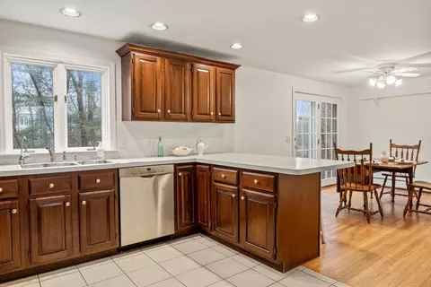 Kitchen - 52 Goose Point Rd, Barnstable, MA 02632 photo 5 of 5