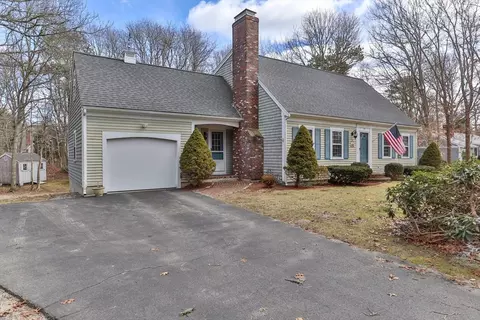 Exterior - 52 Goose Point Rd, Barnstable, MA 02632 photo 3 of 11