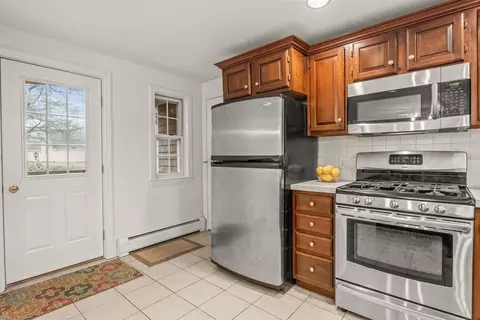 Kitchen - 52 Goose Point Rd, Barnstable, MA 02632 photo 1 of 5