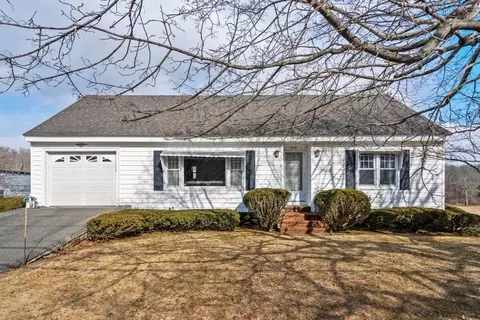 476 Johnson St, North Andover, MA 01845