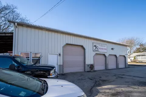 162 Thompson Rd, Webster, MA 01570 photo 12