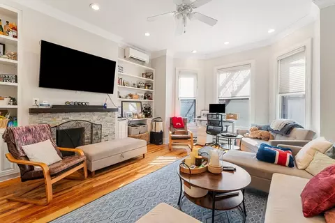 329 Beacon St #2, Boston, MA 02116