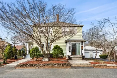 11 Central Ave, Wakefield, MA 01880