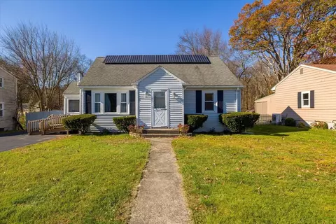 60 Brisson St, Bellingham, MA 02019