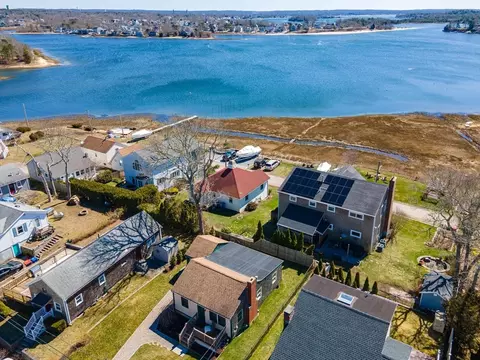 7 Atlantic Ave, Wareham, MA 02571 photo 2
