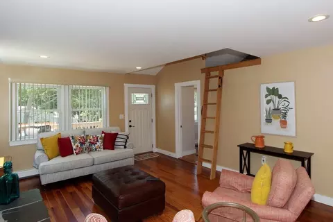 7 Atlantic Ave, Wareham, MA 02571 photo 5