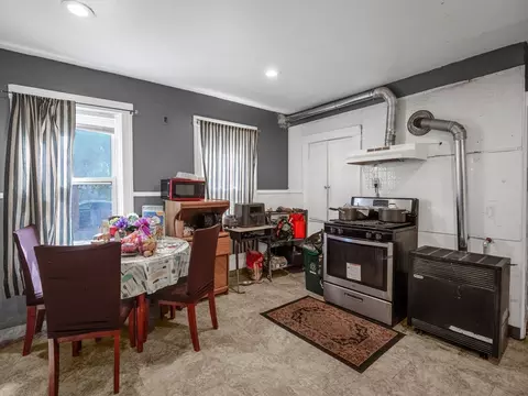 Kitchen - 11 Ames St, Worcester, MA 01610 photo 1 of 3