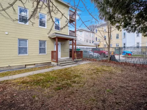 Exterior - 11 Ames St, Worcester, MA 01610 photo 2 of 4