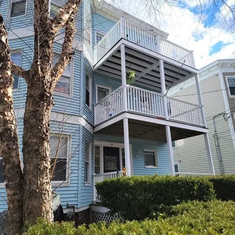 25 Seafoam Ave, Winthrop, MA 02152