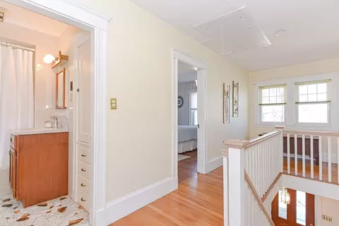 Entry Way - 16 Winthrop St, Dedham, MA 02026 photo 4 of 4