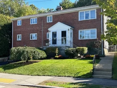 3032 Braeland Ave, Newton, MA 02459