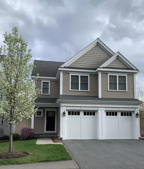 180 Riverpath Dr #180, Framingham, MA 01701