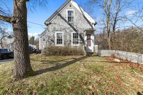 604 Liberty St, Rockland, MA 02370