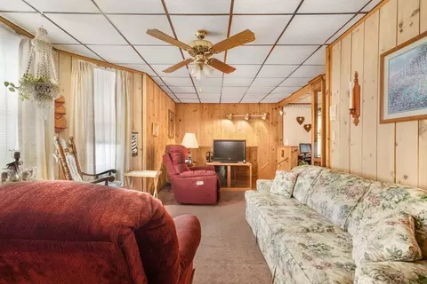 Living - 639 Lawton St, Fall River, MA 02721 photo 2 of 3