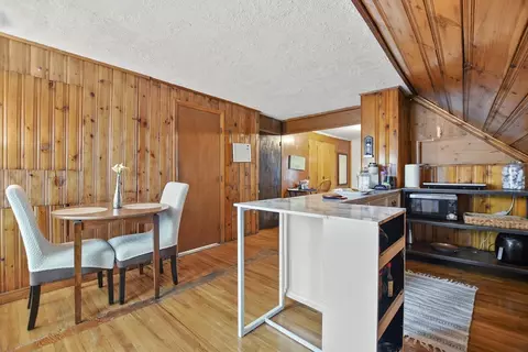 Dining - 43 Waverly St, Everett, MA 02149 photo 3 of 3
