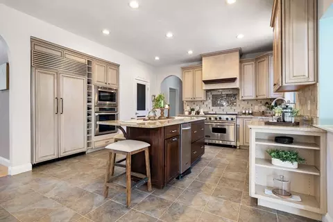 Kitchen - 15 Timberlane Rd, Windham, NH 03087 photo 1 of 6