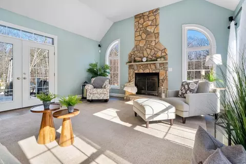 Living - 15 Timberlane Rd, Windham, NH 03087 photo 3 of 5