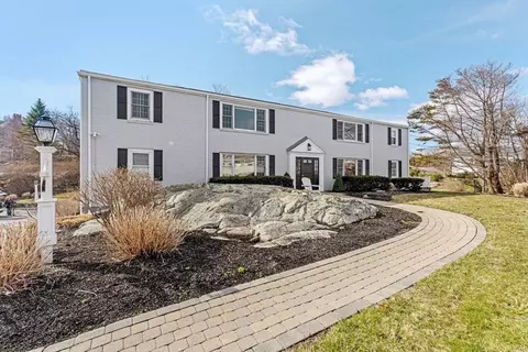 550 Jerusalem Rd #2, Cohasset, MA 02025
