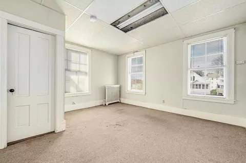 185 Vernon St, Worcester, MA 01607 photo 16