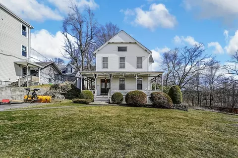 185 Vernon St, Worcester, MA 01607 photo 4