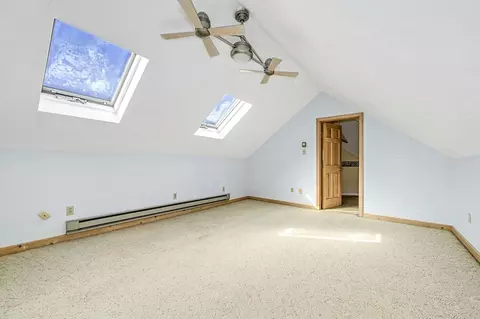 185 Vernon St, Worcester, MA 01607 photo 33