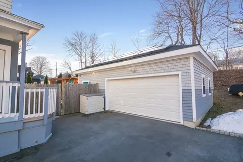 Exterior - 62 Howland Ter, Worcester, MA 01602 photo 3 of 15