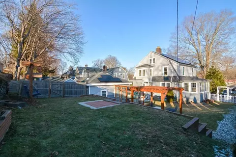 Exterior - 62 Howland Ter, Worcester, MA 01602 photo 10 of 15