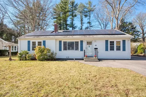 22 Berkshire Ave, Sharon, MA 02067