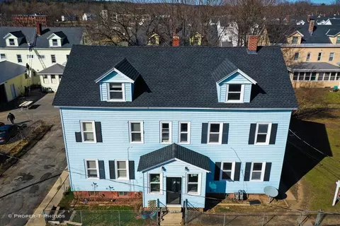 26-28 Federal St, Easthampton, MA 01027