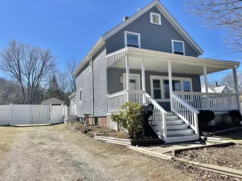 66 Madison St, Amesbury, MA 01913