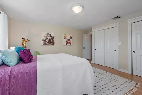 Bedroom - 15 Washington Dr, Acton, MA 01720 photo 5 of 10