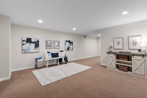 Living - 15 Washington Dr, Acton, MA 01720 photo 5 of 6