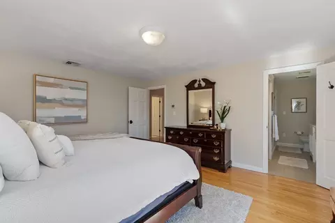 Bedroom - 15 Washington Dr, Acton, MA 01720 photo 3 of 10