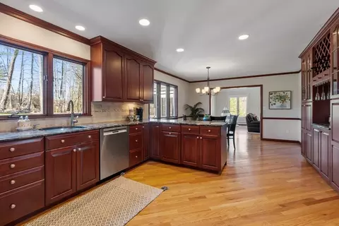 Kitchen - 15 Washington Dr, Acton, MA 01720 photo 1 of 5