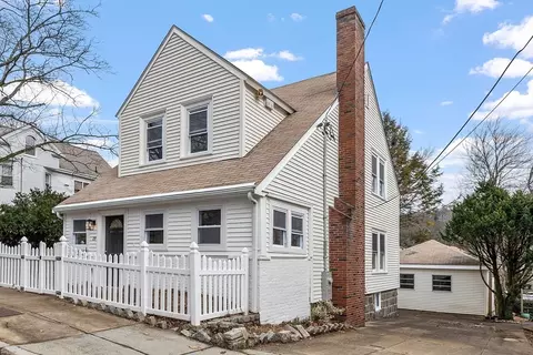 29 Cowing St, Boston, MA 02132