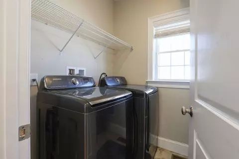 431 Whiting Ave, Dedham, MA 02026 photo 13