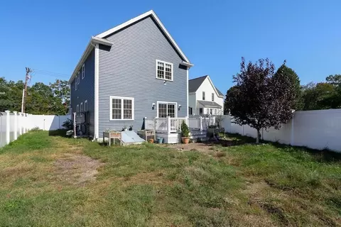 431 Whiting Ave, Dedham, MA 02026 photo 33
