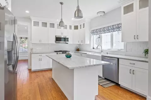 431 Whiting Ave, Dedham, MA 02026 photo 8